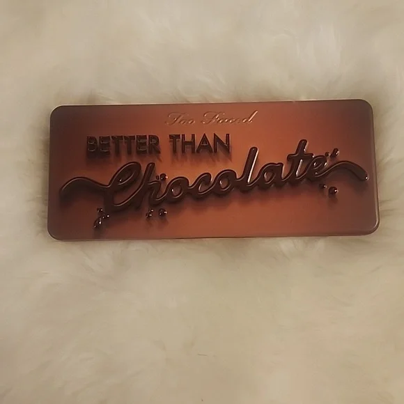 Too Faced Better Than Chocolate Pallette - Picture 3 of 6